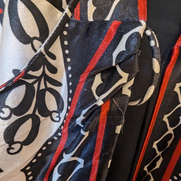 FARM Rio Black and White Mini Dress with Red Details - Picture 6 of 10